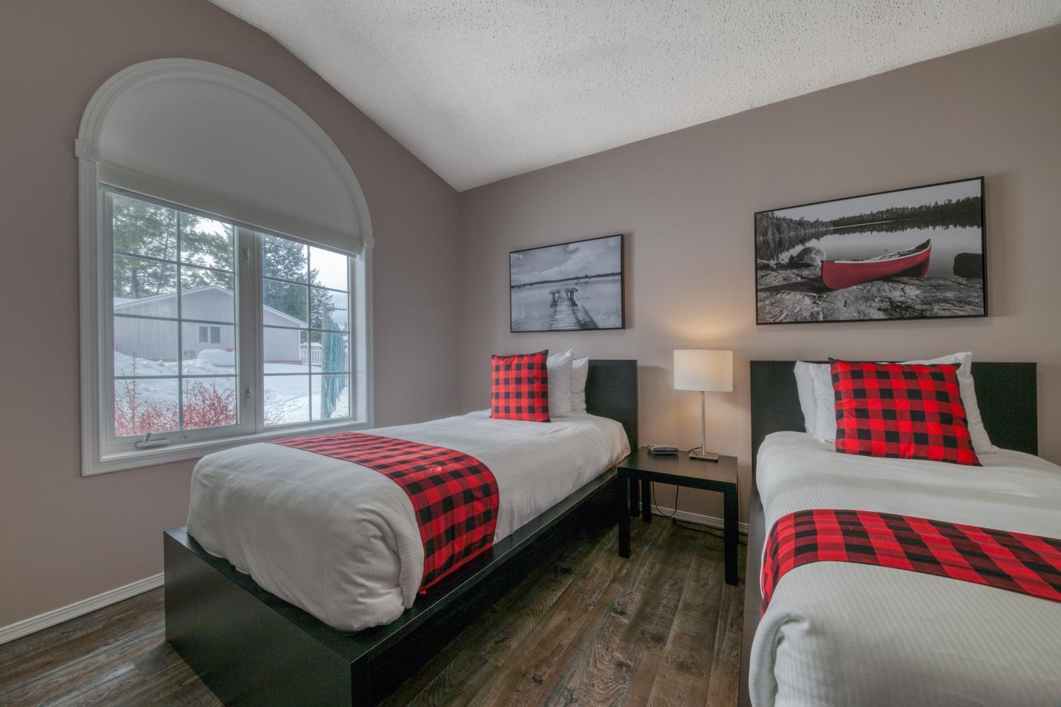 Ridgeview Resort Radium Hot Springs Exterior foto